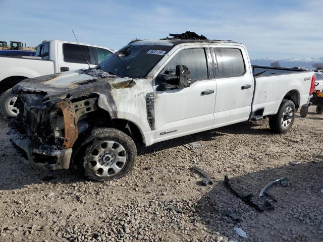 Ford F350 (2022)