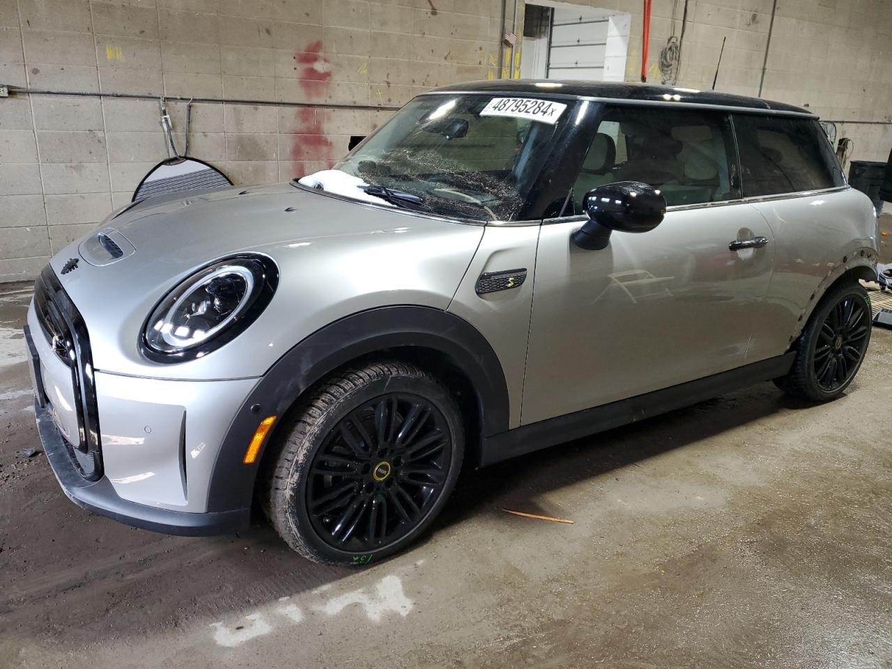 Mini Cooper (2024)