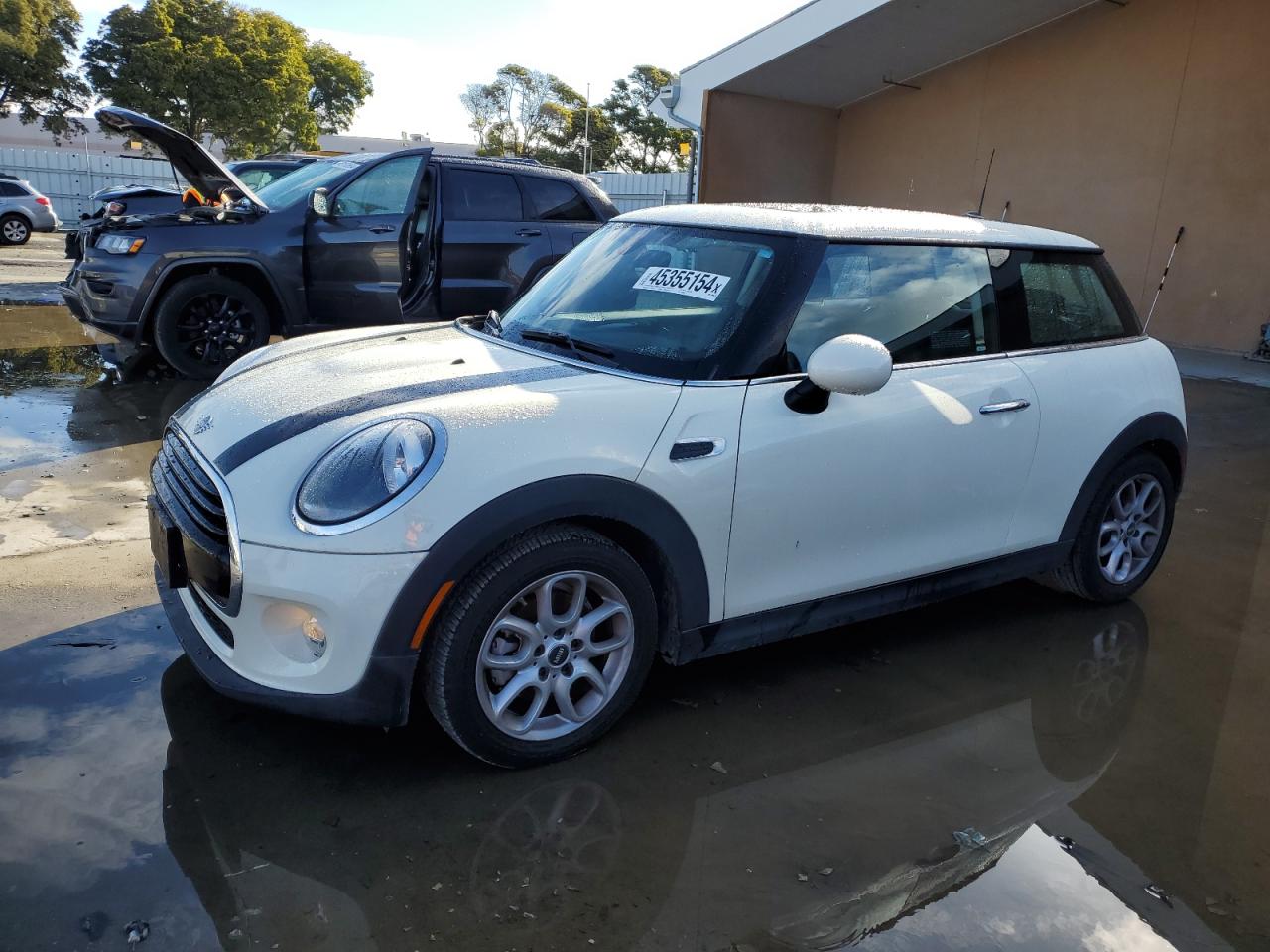 Mini Cooper (2018)
