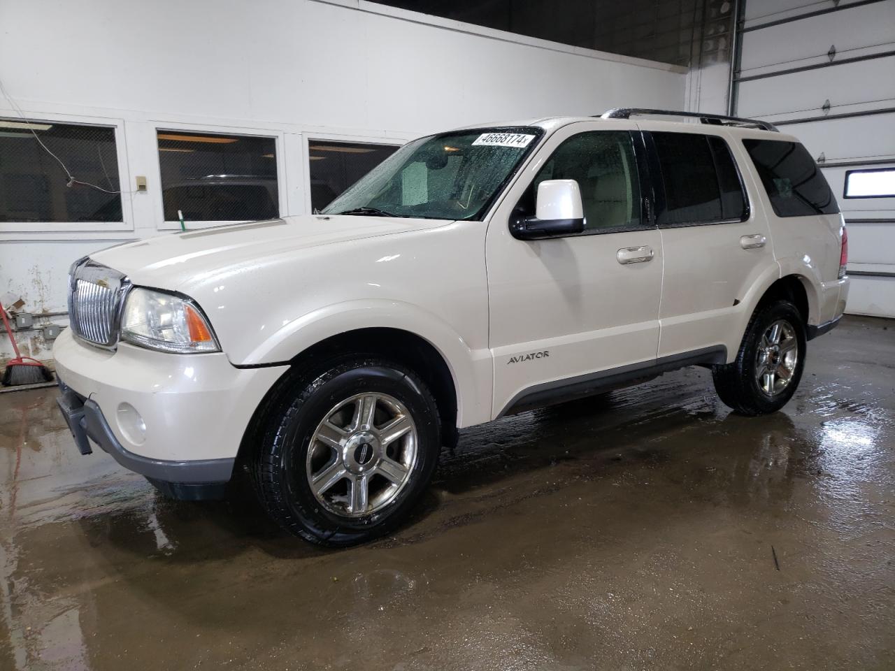 Lincoln Aviator (2005)