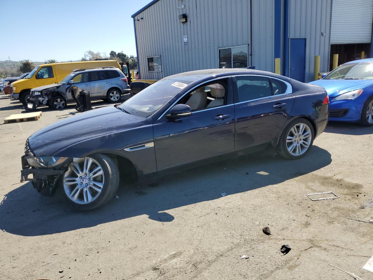 Jaguar Xe (2019)