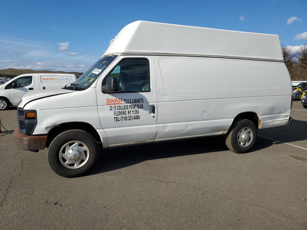 Ford Econoline (2011)