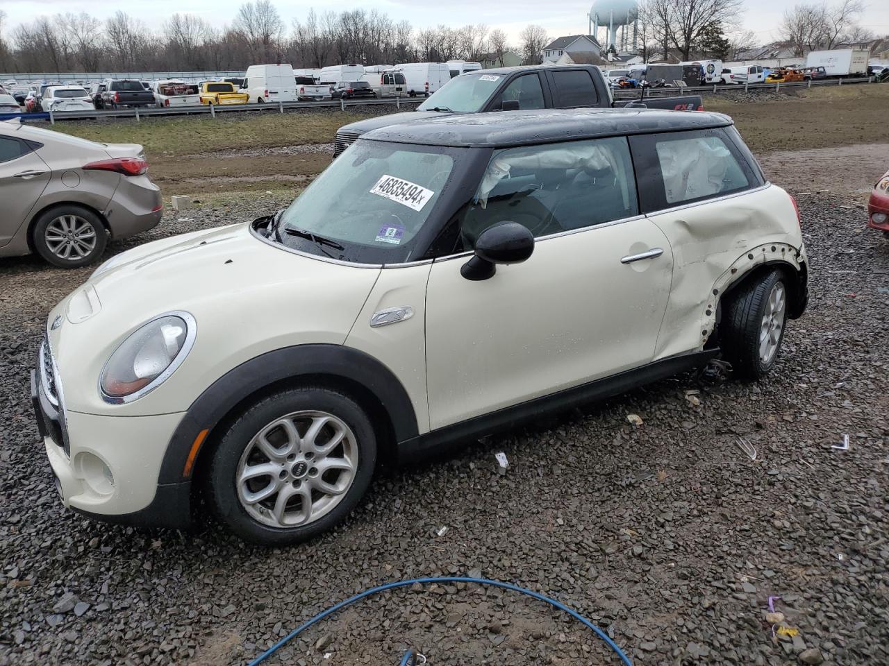 Mini Cooper (2015)