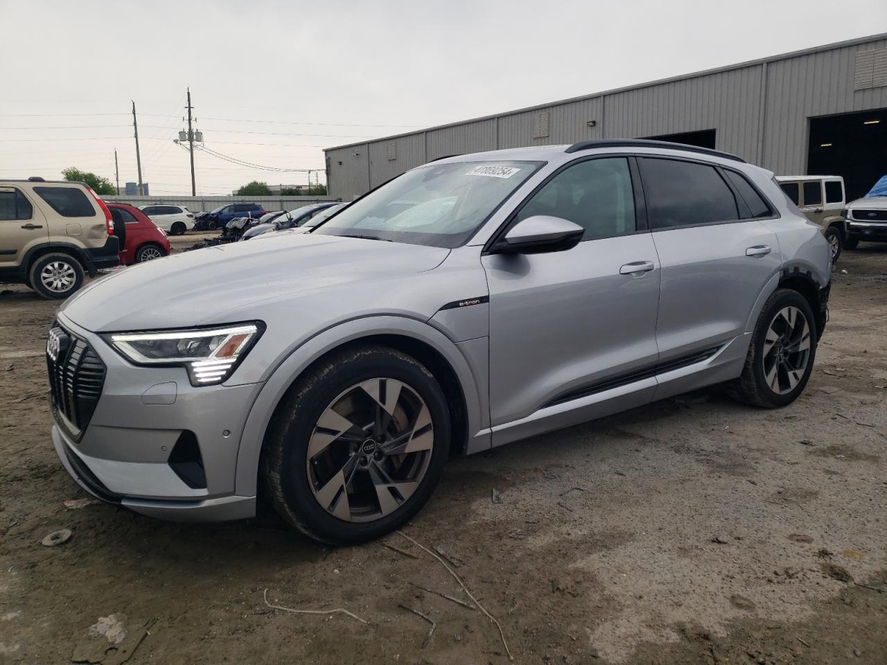 Audi E-tron (2022)