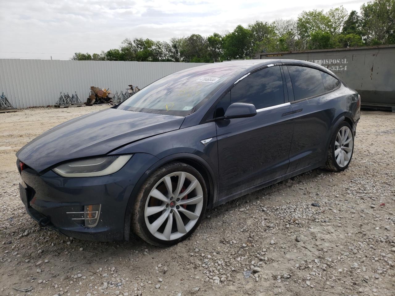 Tesla Model x (2016)