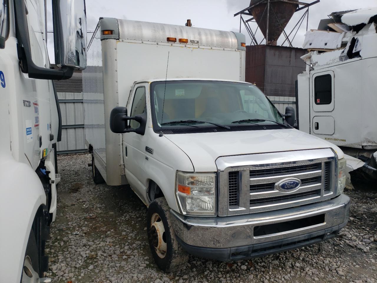 Ford Econoline (2011)
