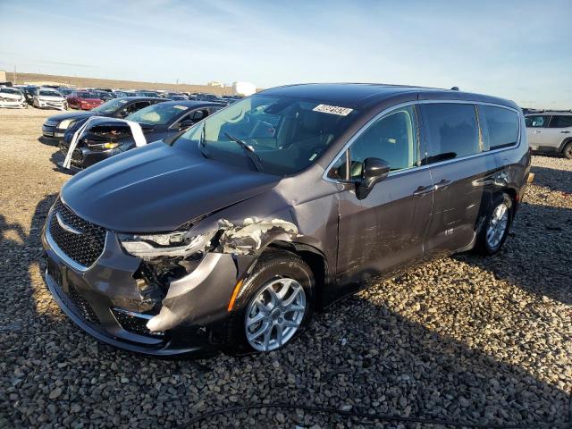 Chrysler Pacifica (2023)