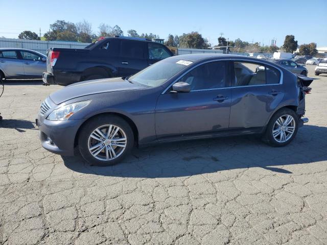 Infiniti G25 (2011)