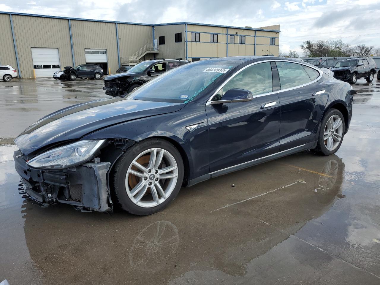 Tesla Model s (2014)
