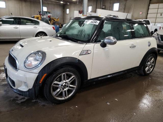 Mini Cooper (2011)