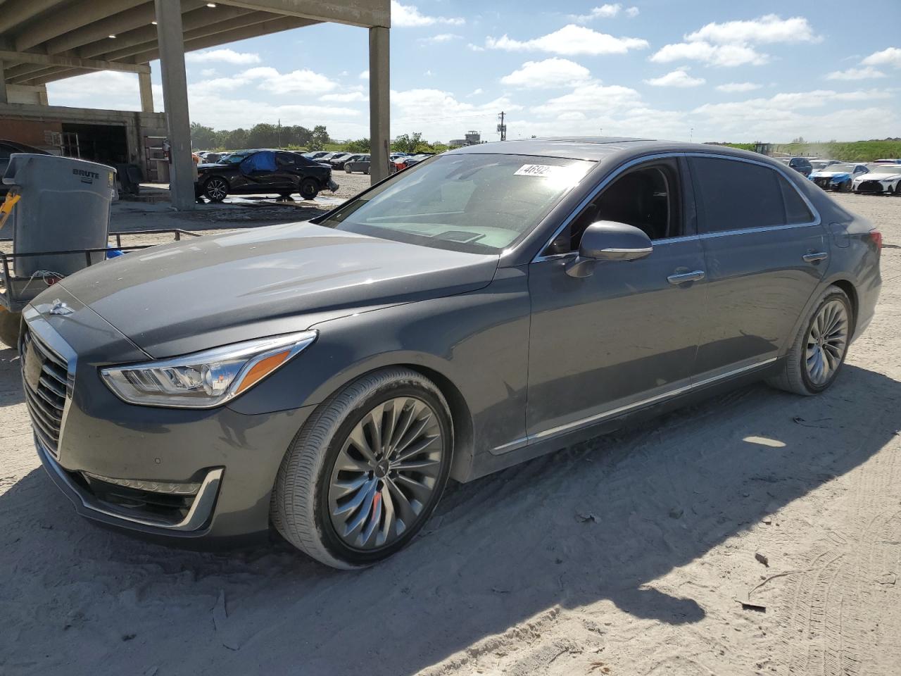 Genesis G90 (2017)
