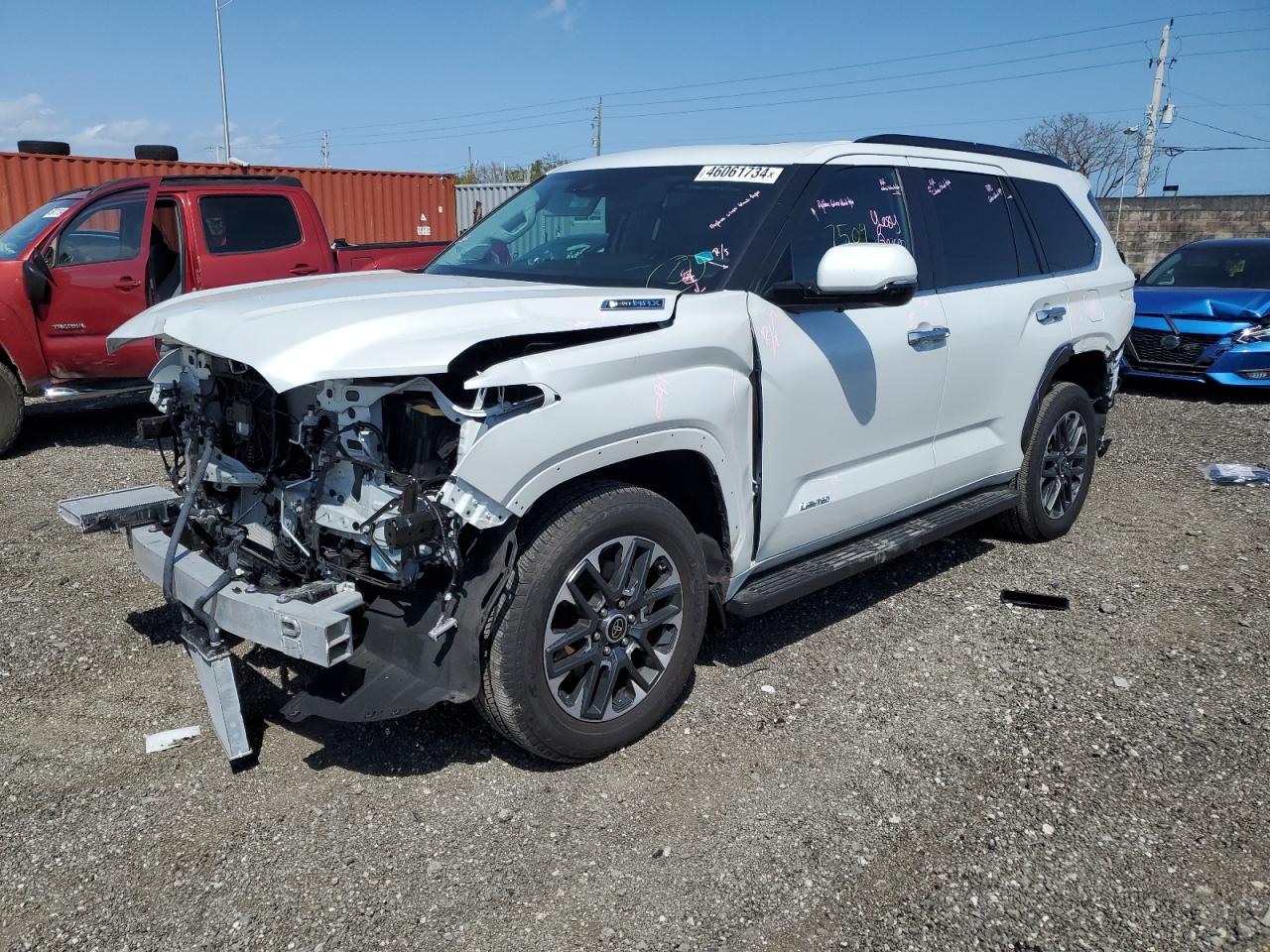 Toyota Sequoia (2023)