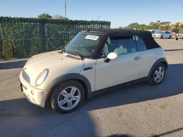 Mini Cooper (2006)