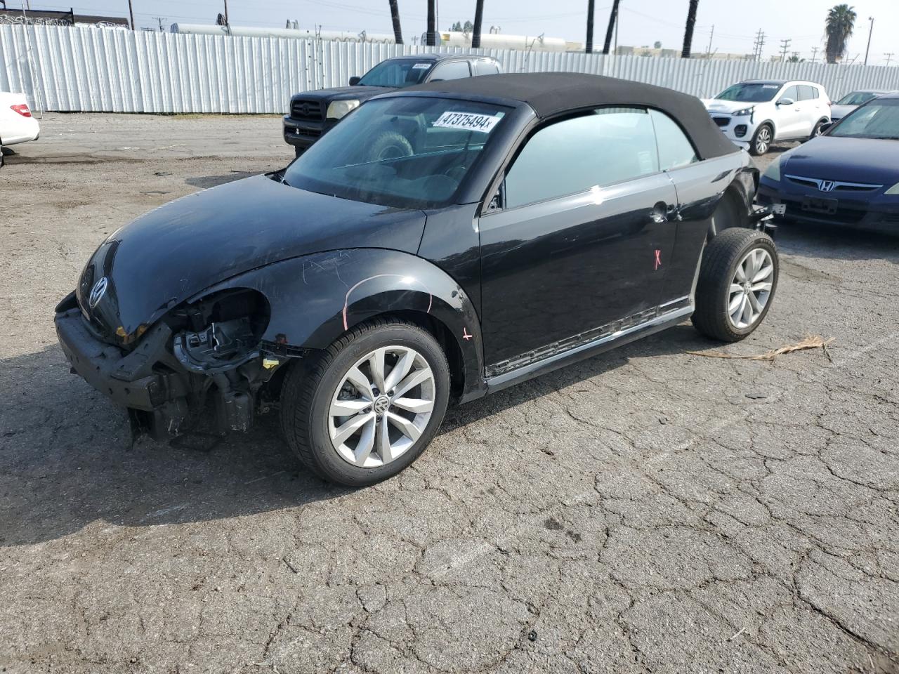 Volkswagen Beetle (2015)