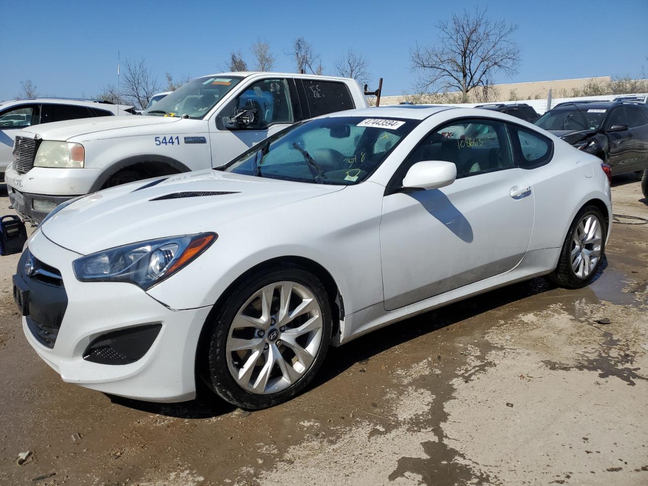 Hyundai Genesis (2013)