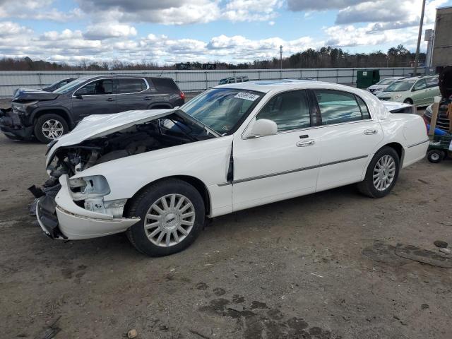 Lincoln Towncar (2003)