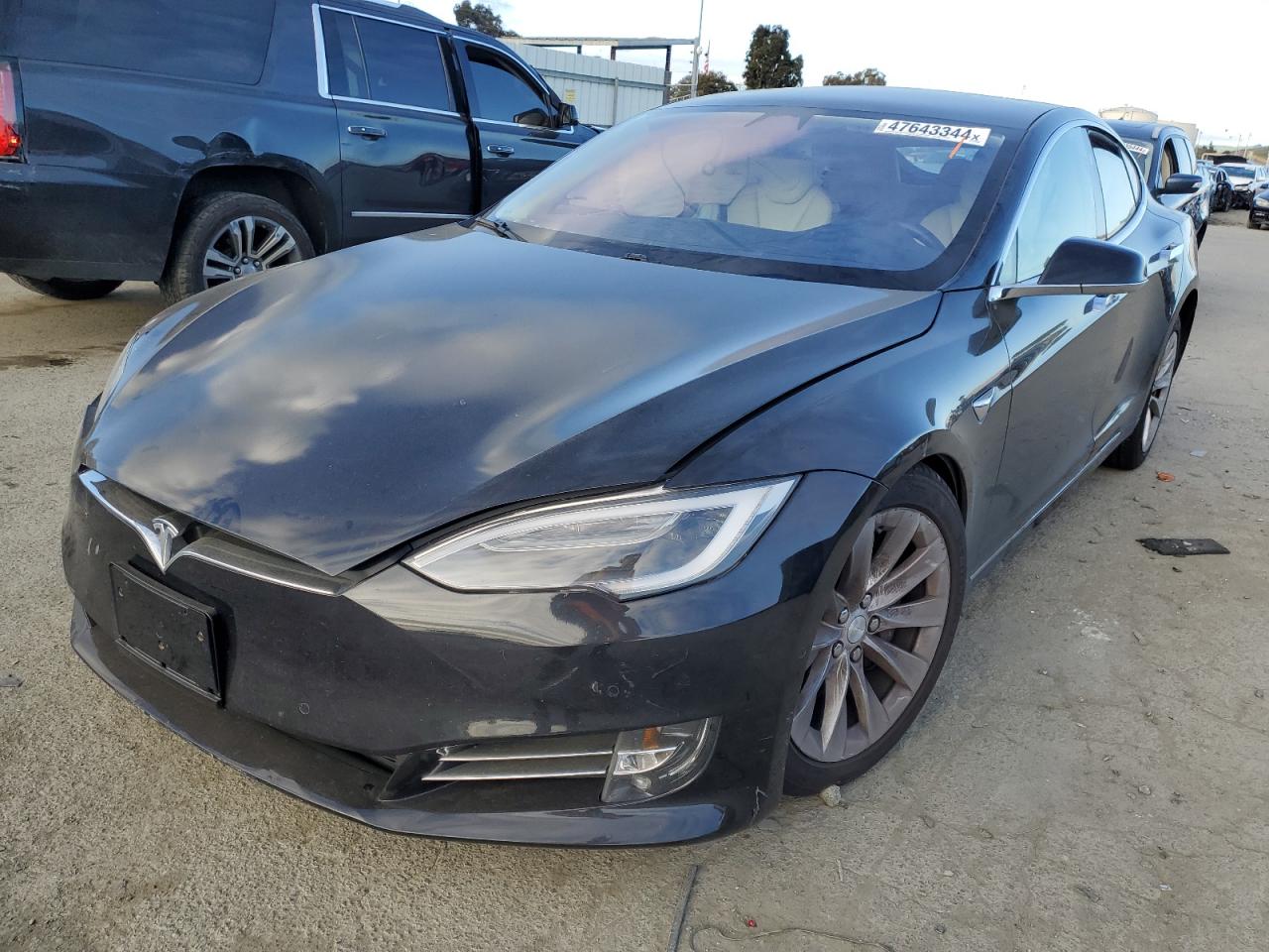 Tesla Model s (2018)