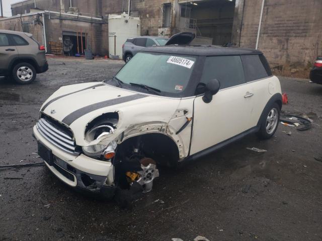 Mini Cooper (2010)