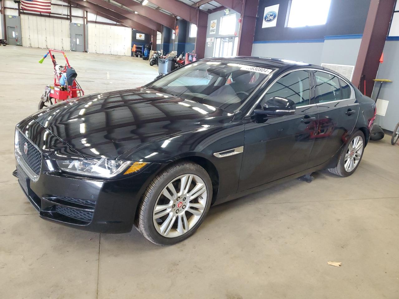 Jaguar Xe (2019)