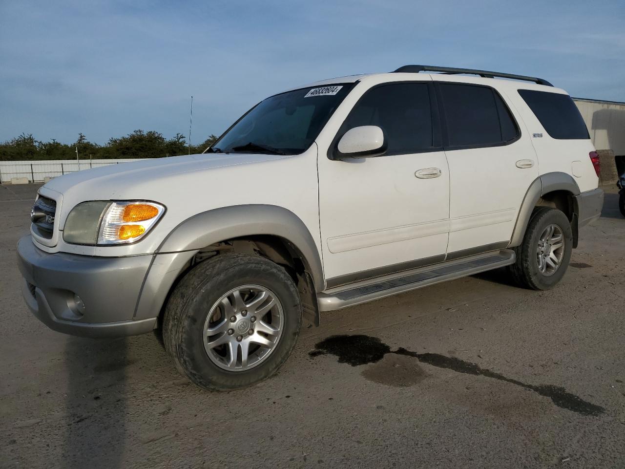 Toyota Sequoia (2004)
