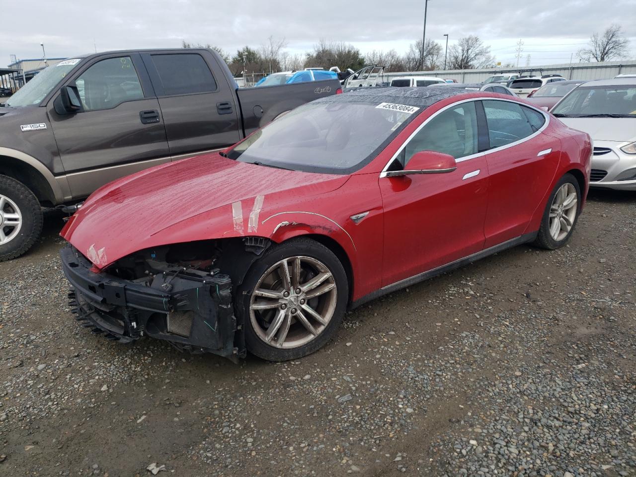 Tesla Model s (2015)