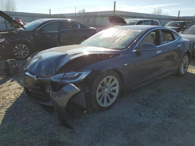 Tesla Model s (2019)
