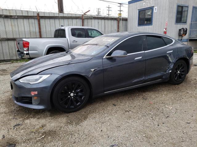 Tesla Model s (2017)