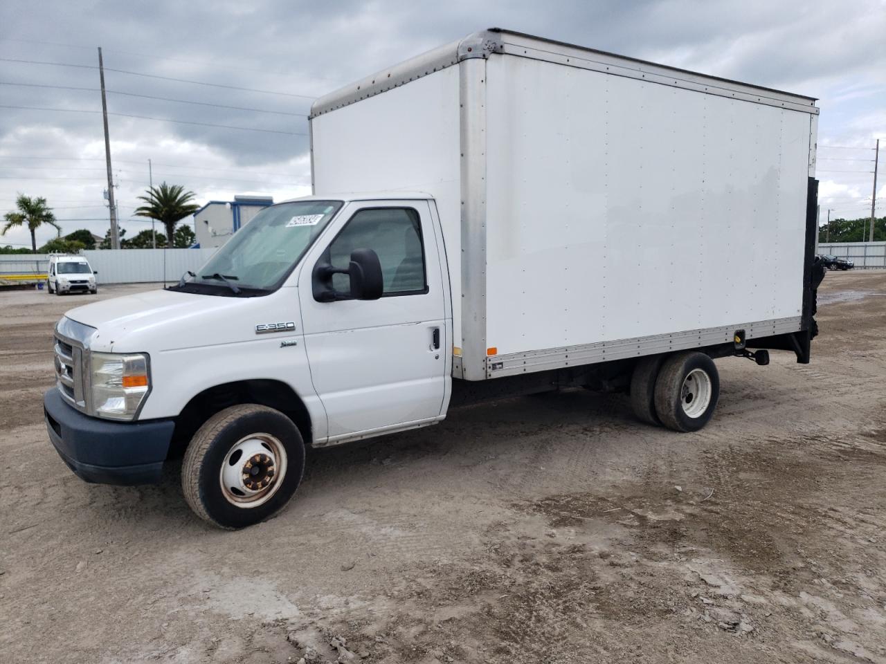 Ford Econoline (2015)