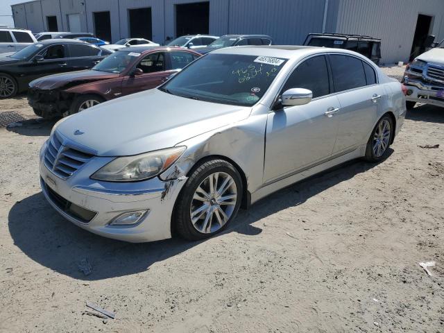 Hyundai Genesis (2013)
