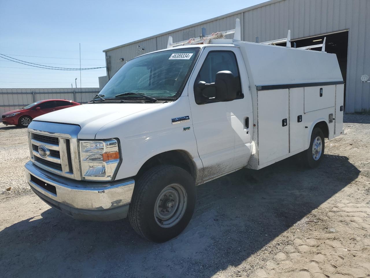 Ford Econoline (2016)