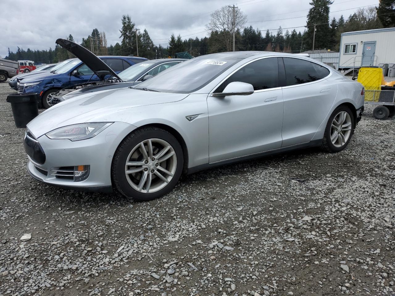 Tesla Model s (2014)
