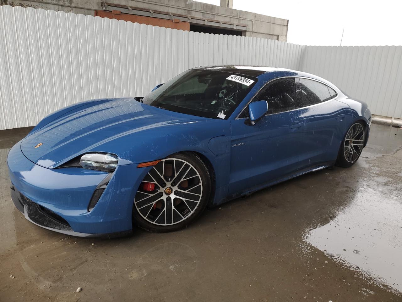 Porsche Taycan (2021)