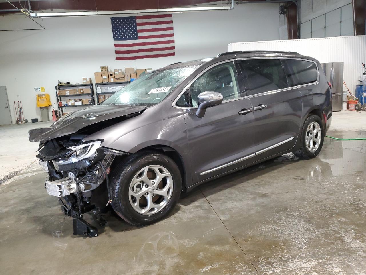 Chrysler Pacifica (2022)