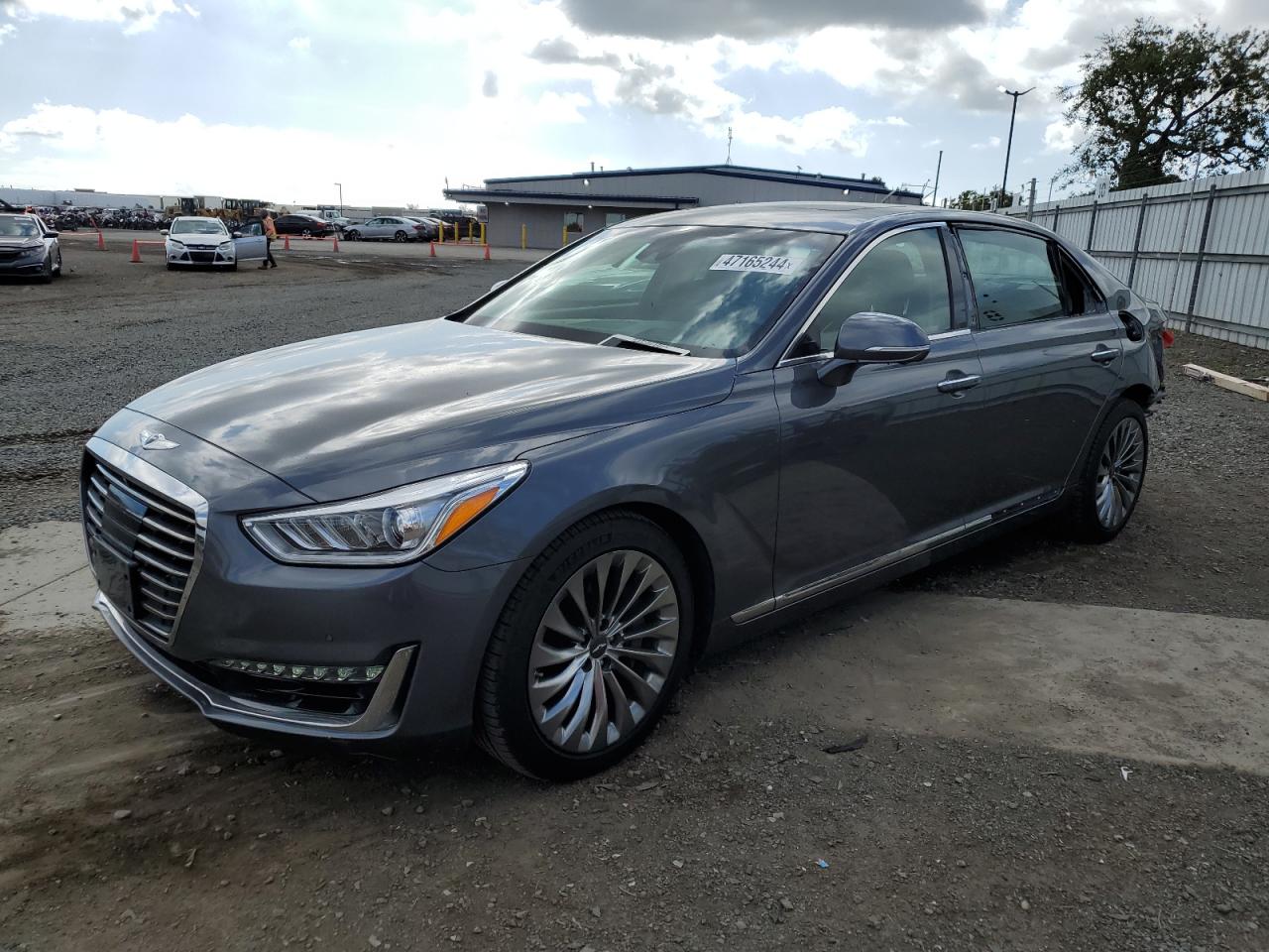 Genesis G90 (2017)