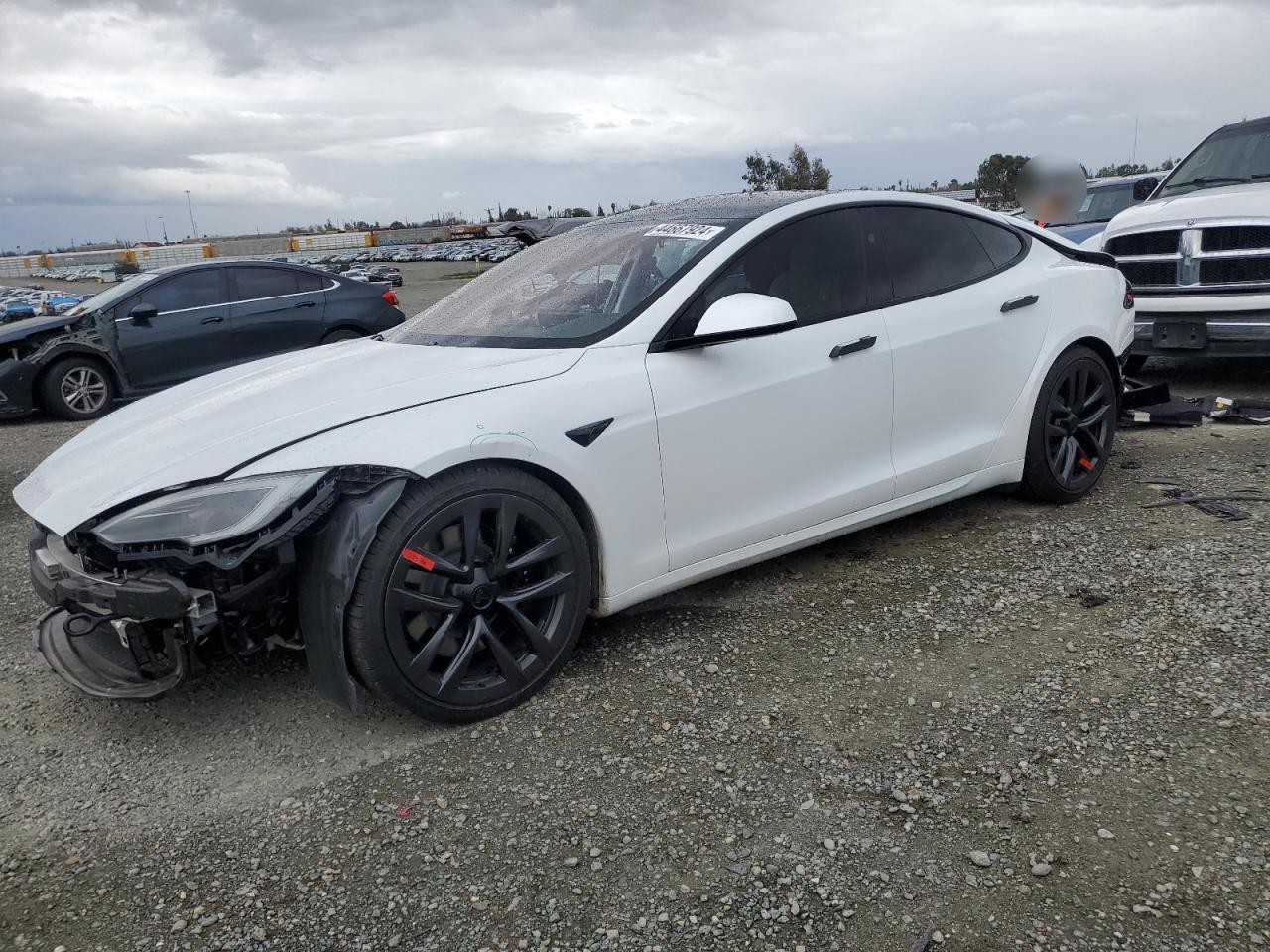 Tesla Model s (2023)