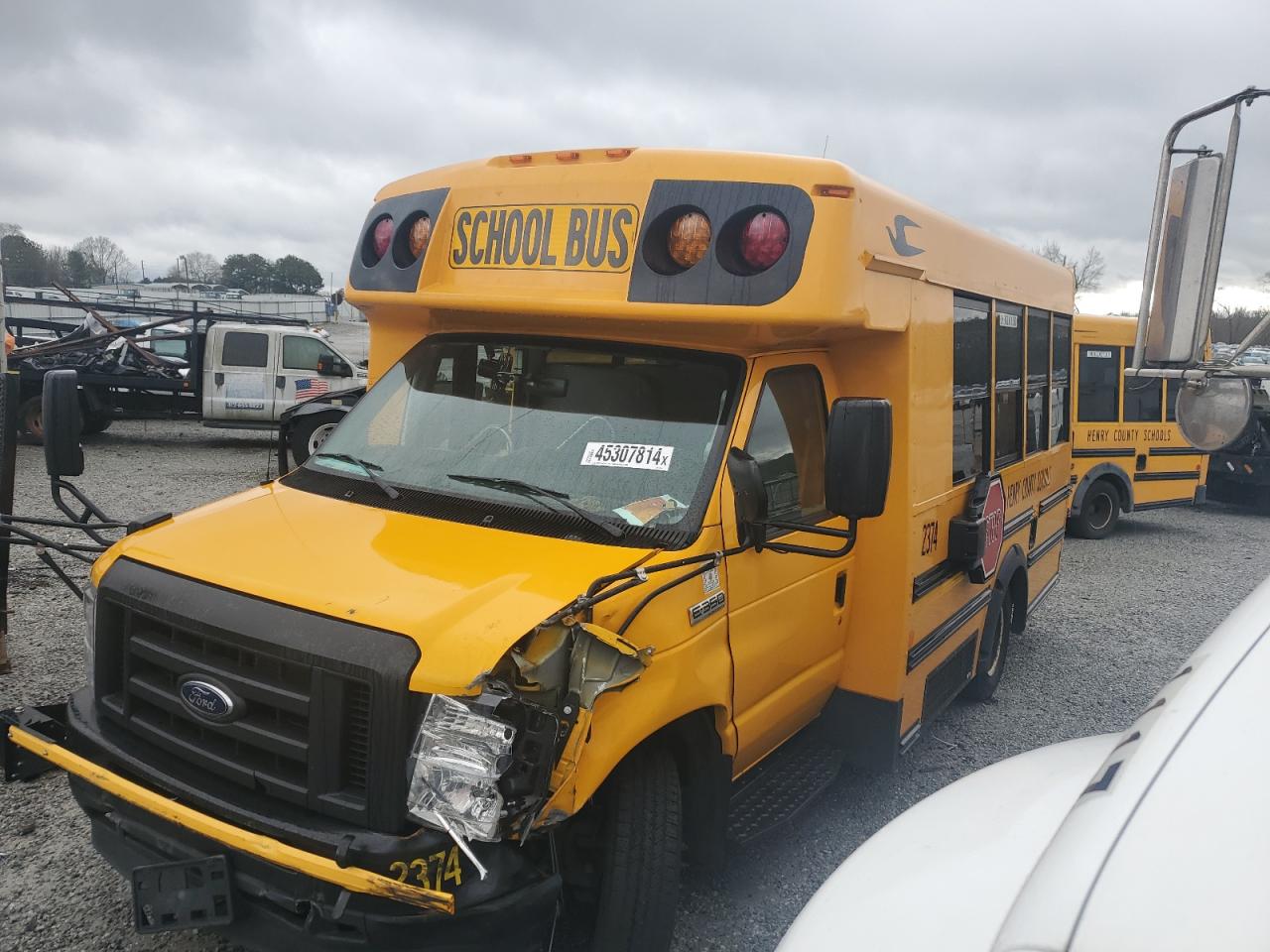 Ford Econoline (2022)