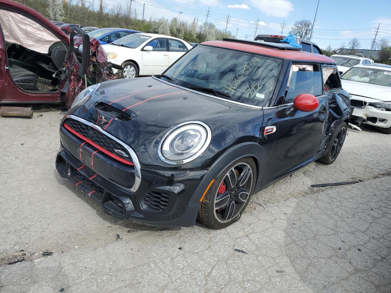 Mini Cooper (2015)