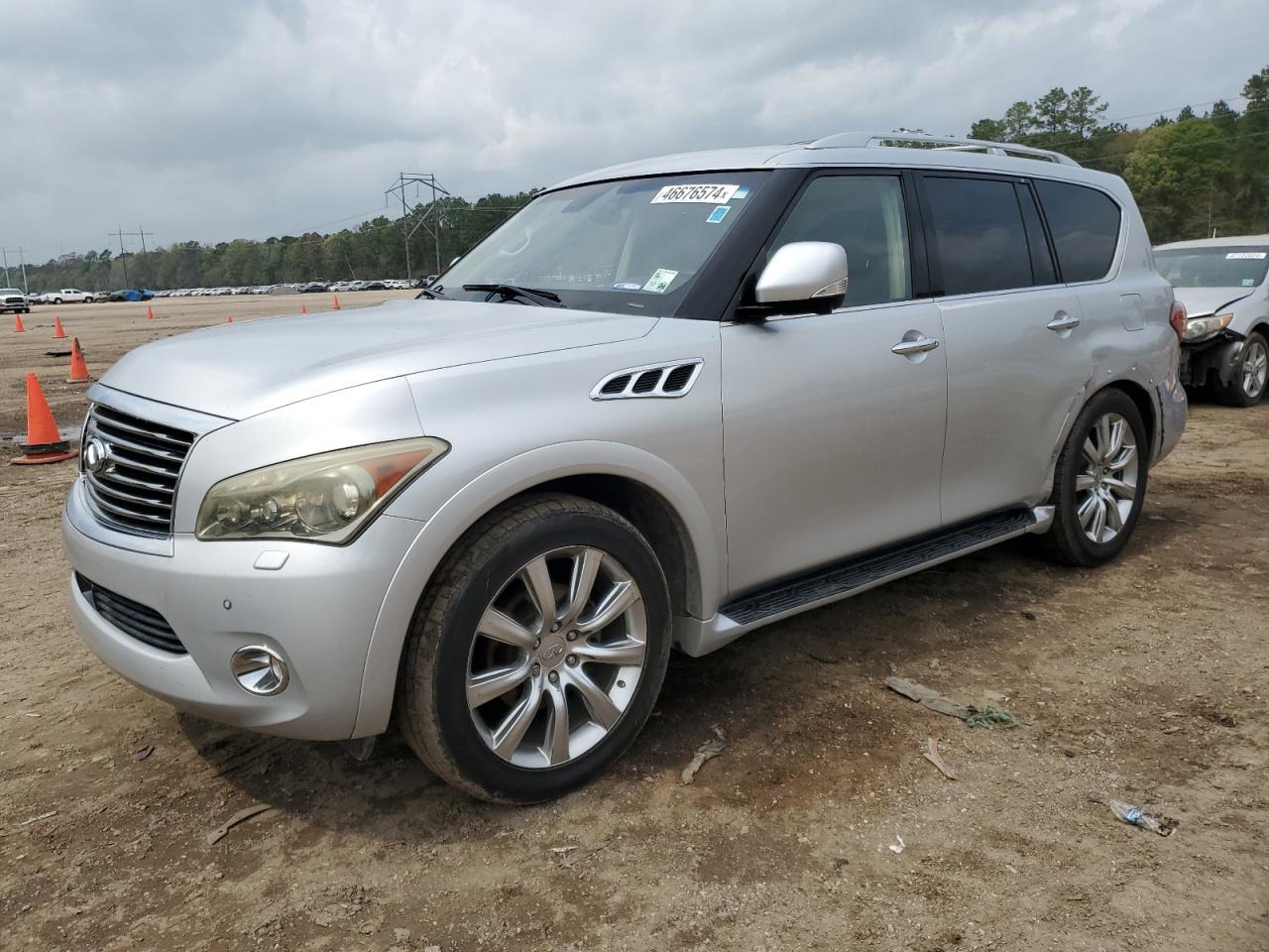 Infiniti Qx56 (2012)
