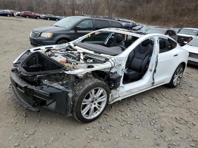 Tesla Model s (2020)