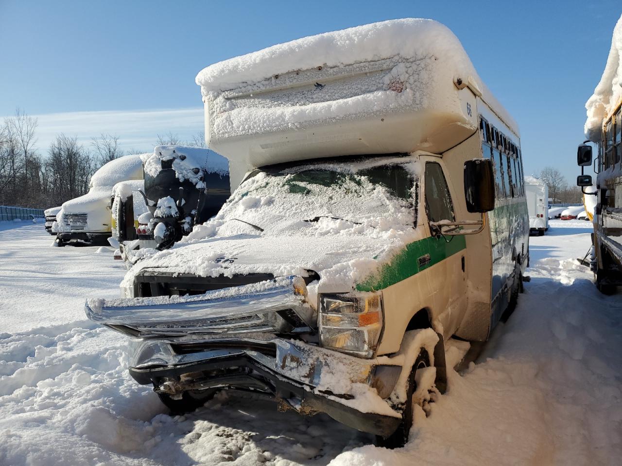 Ford Econoline (2017)