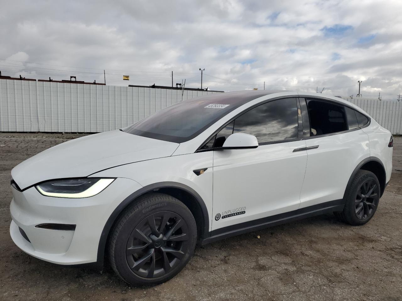 Tesla Model x (2022)