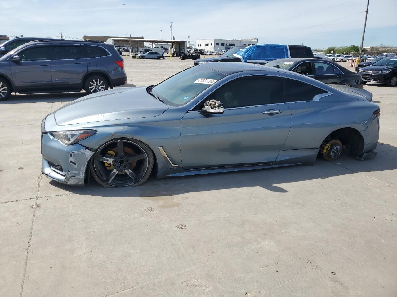 Infiniti Q60 (2017)