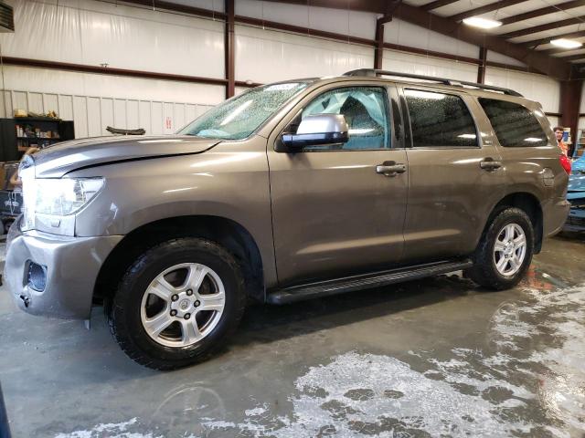 Toyota Sequoia (2015)