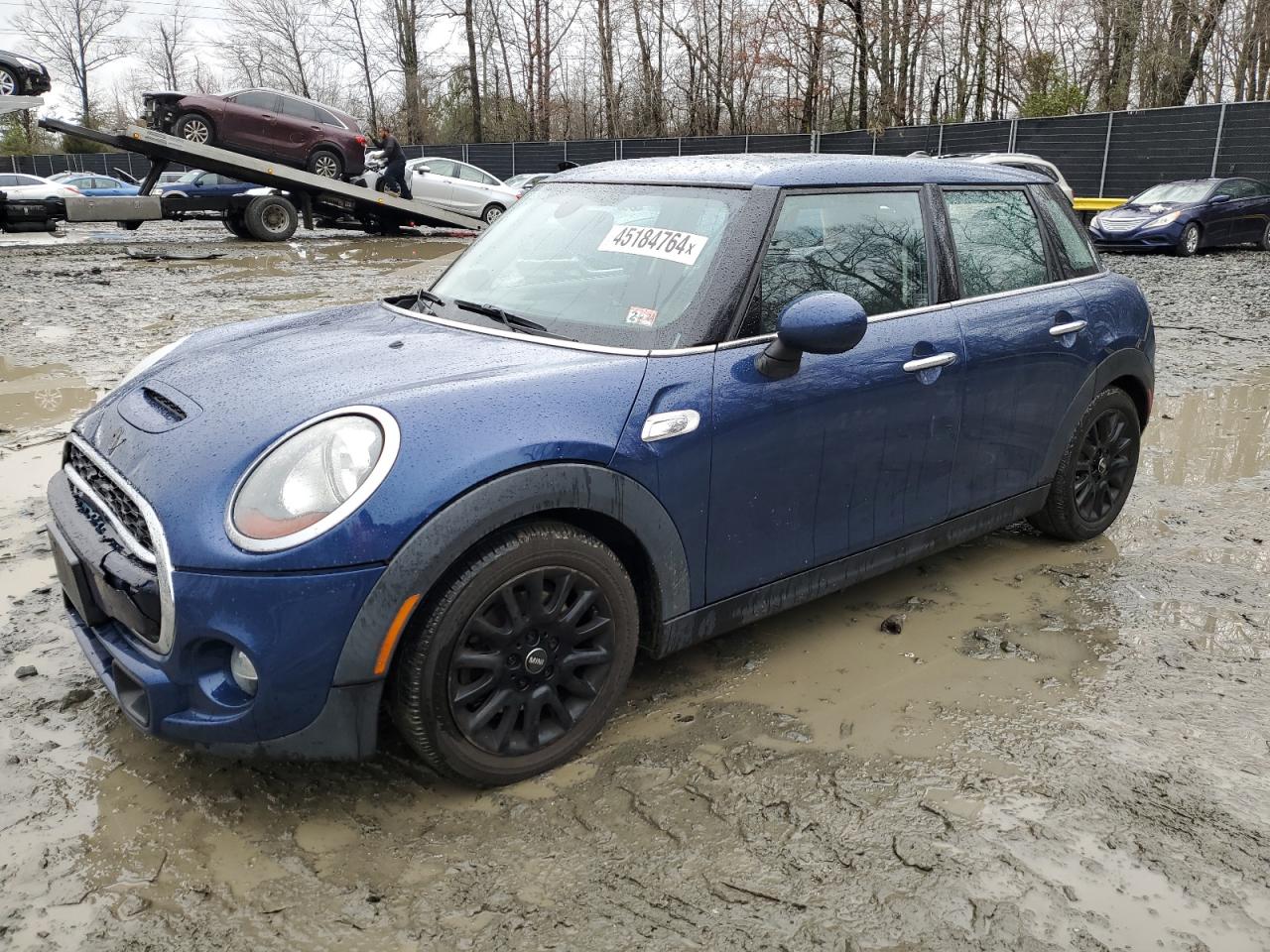 Mini Cooper (2015)
