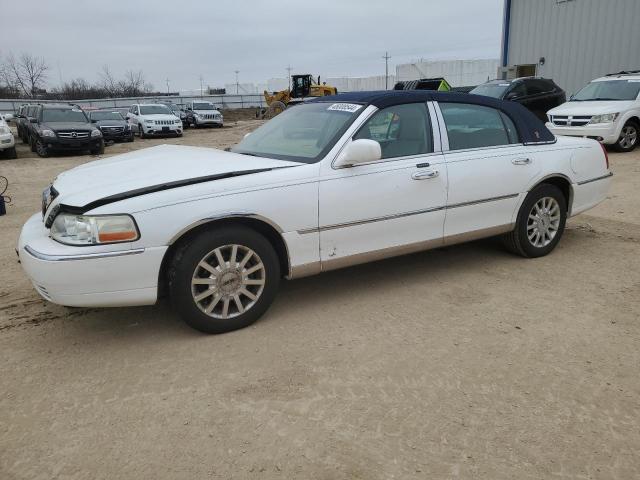 Lincoln Towncar (2007)