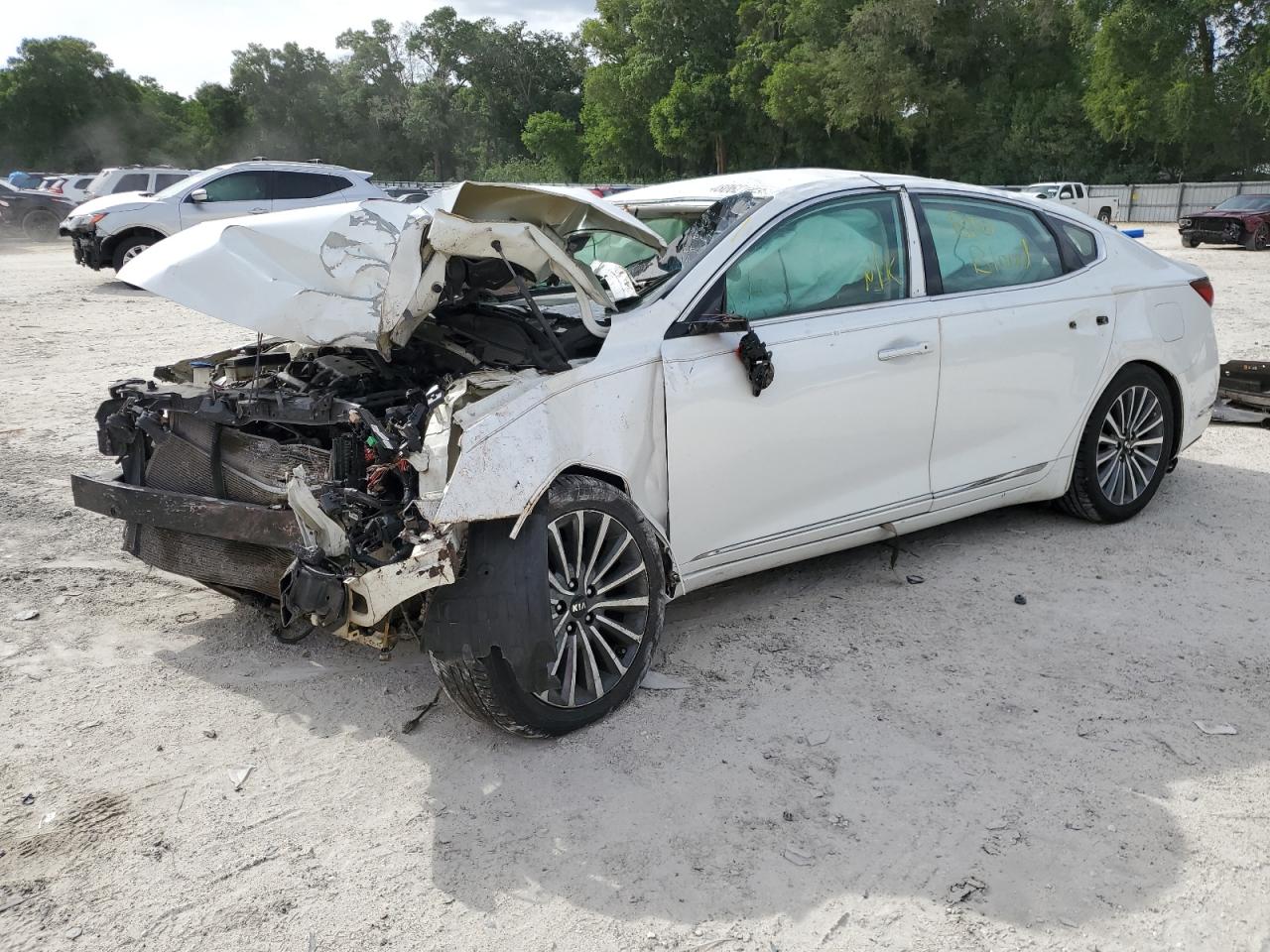 Kia Cadenza (2017)