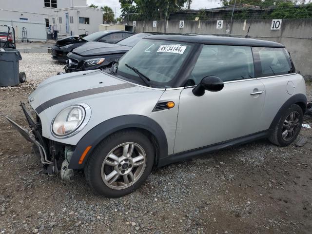 Mini Cooper (2012)
