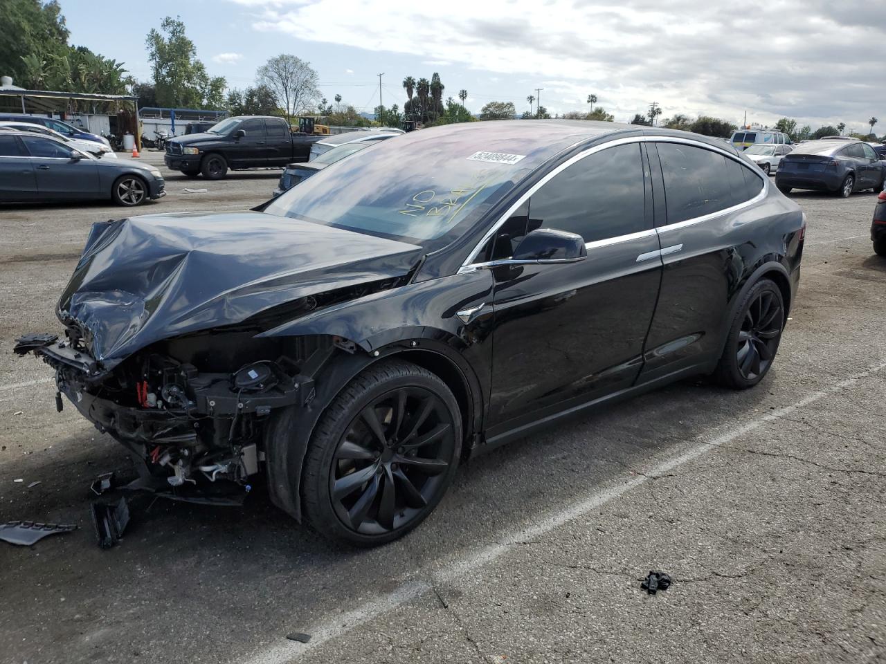 Tesla Model x (2020)