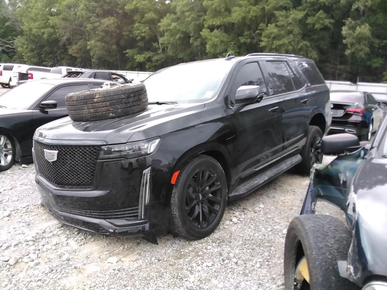 Cadillac Escalade (2024)