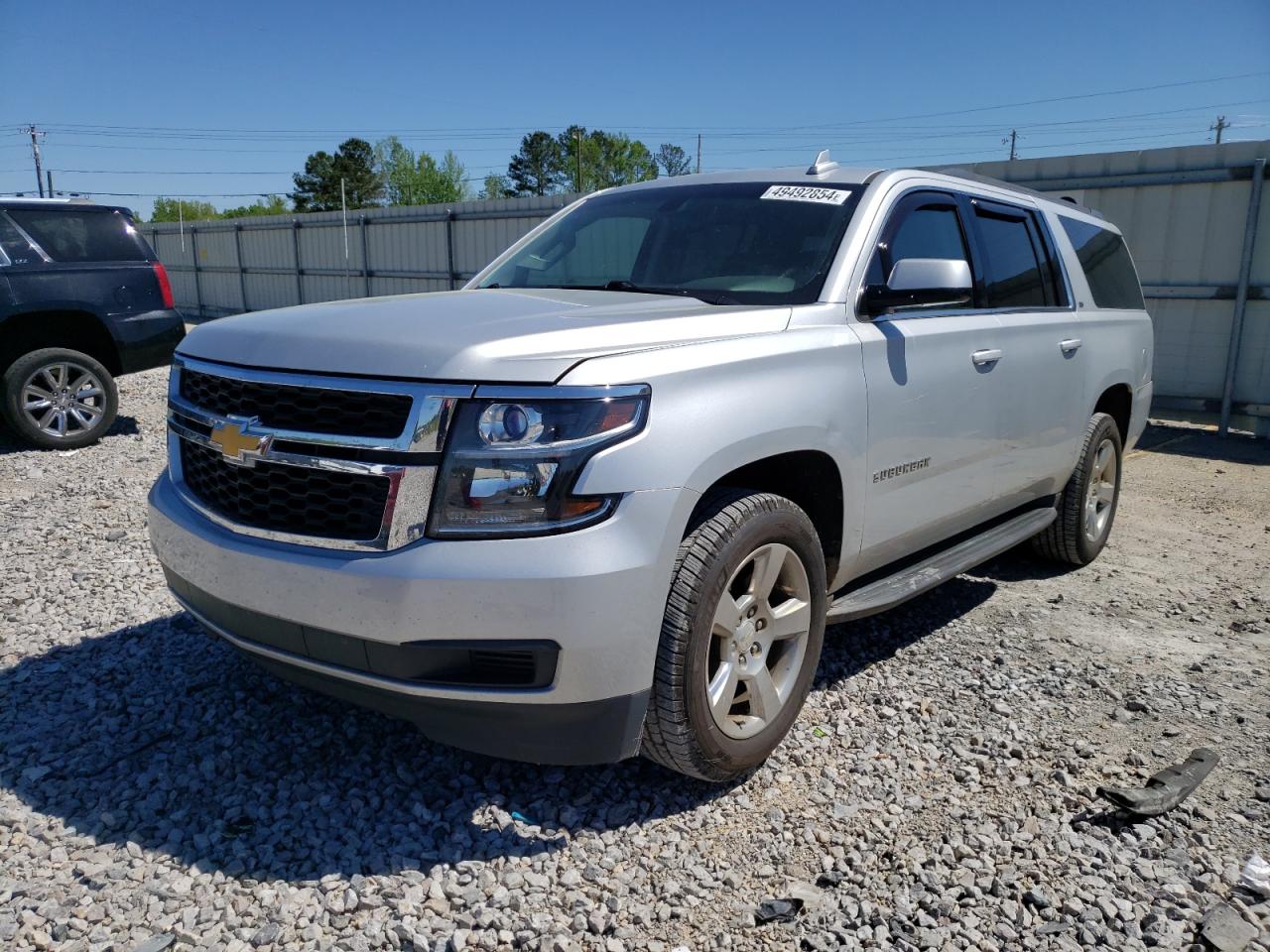 Chevrolet Suburban (2016)